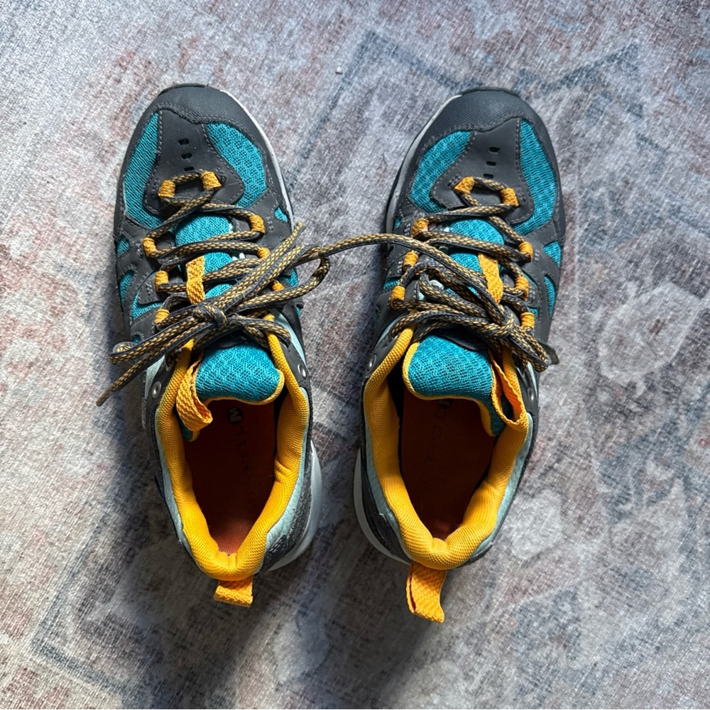 Merrell Teal and Yellow Ankle Boots Size 7 but fits a 6 1/2